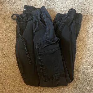 Black cargo pants, ankle cuffed, medium, brand almost famous